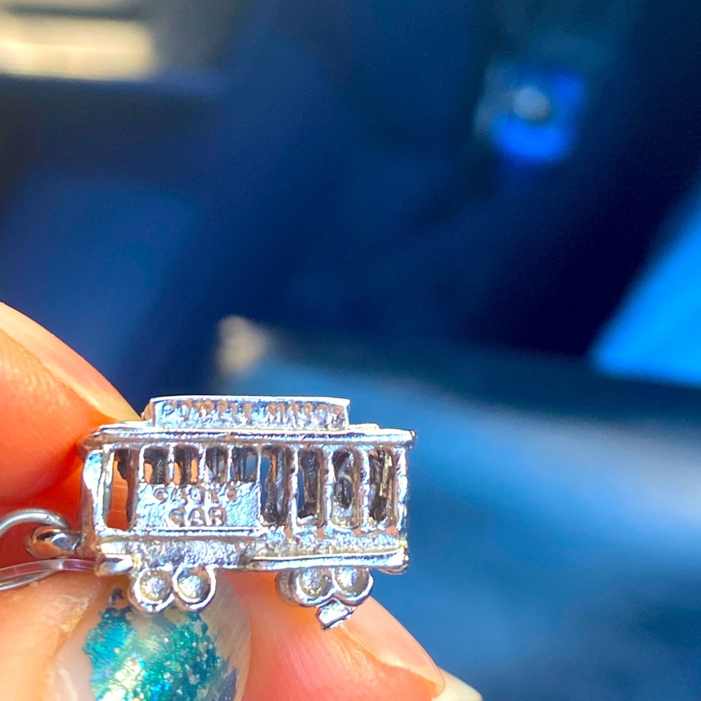 Sterling silver San Francisco cable car pendant